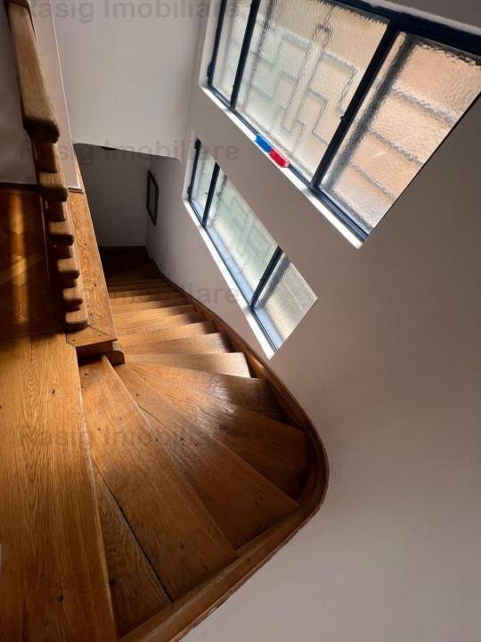 Vila interbelica exclusivista, zona ultracentrala