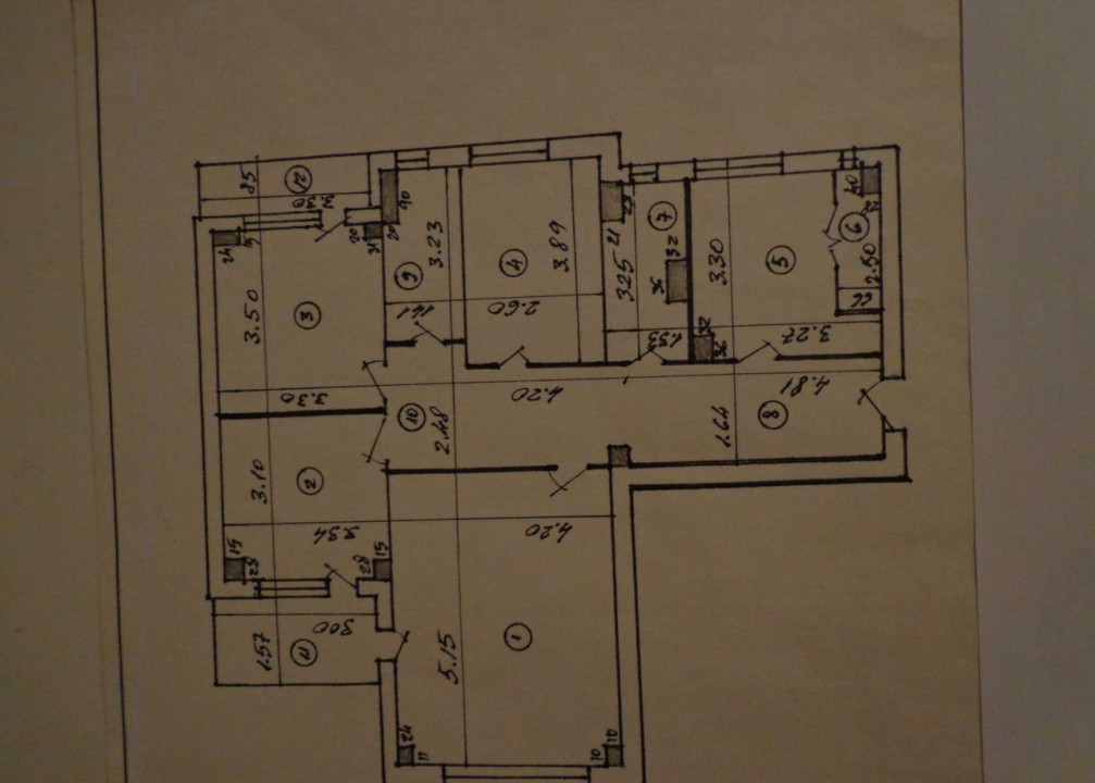 Vanzare apartament 4 camere  Piata Victoriei