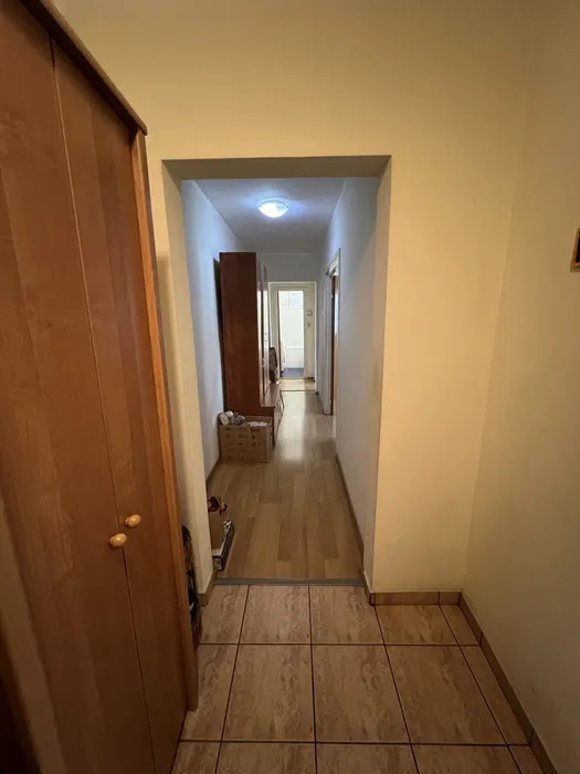 Vanzare apartament 3 camere zona Titulescu - Piata Victoriei.