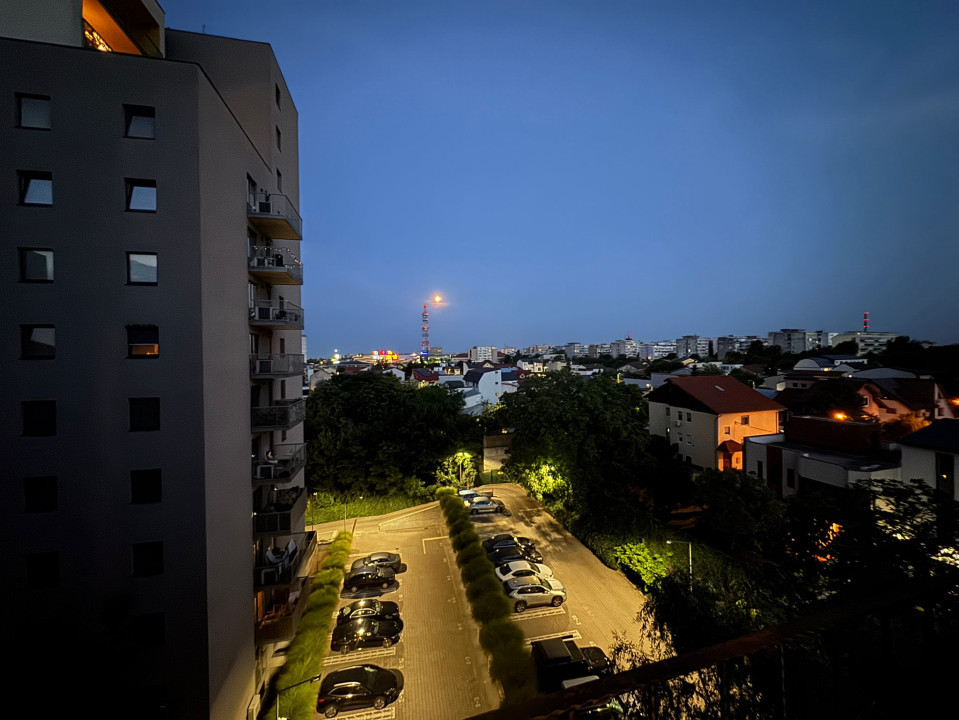 Parc Tineretului , str Pajistei , libera