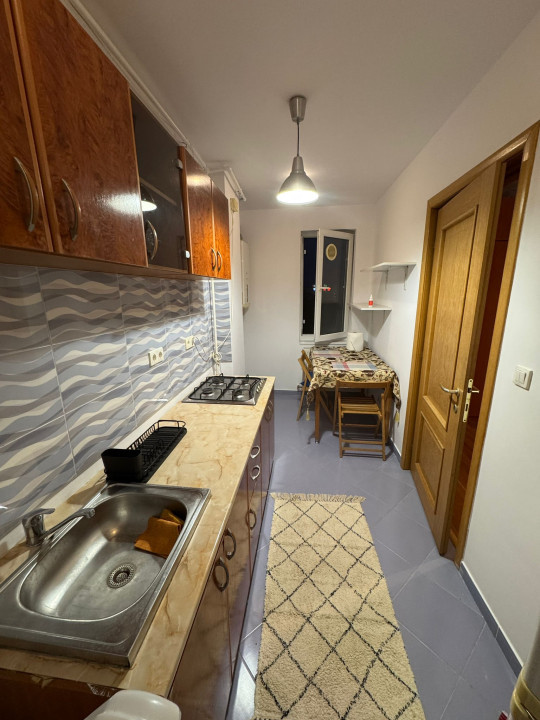 Parc Tineretului , str Pajistei , libera