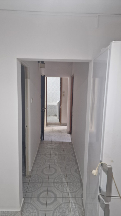 Vanzare 3 camere Dristor