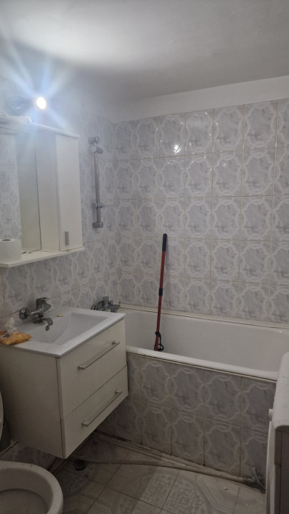 Vanzare 3 camere Dristor