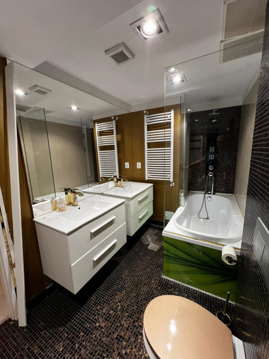 Apartament 3 camere lux Herastrau