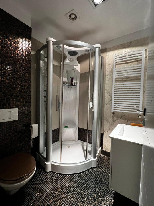 Apartament 3 camere lux Herastrau