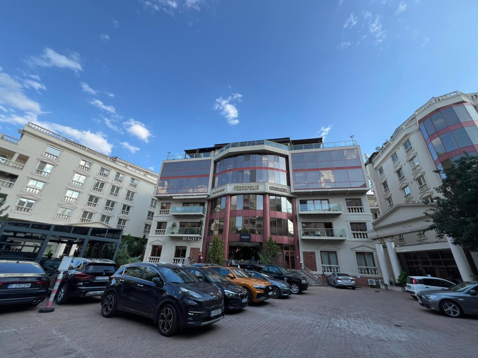 Apartament 3 camere lux Herastrau