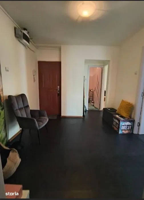 Vanzare apartament 4 camere Ion Mihalache