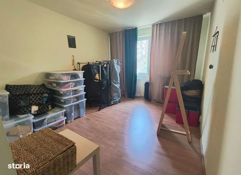 Vanzare apartament 4 camere Ion Mihalache