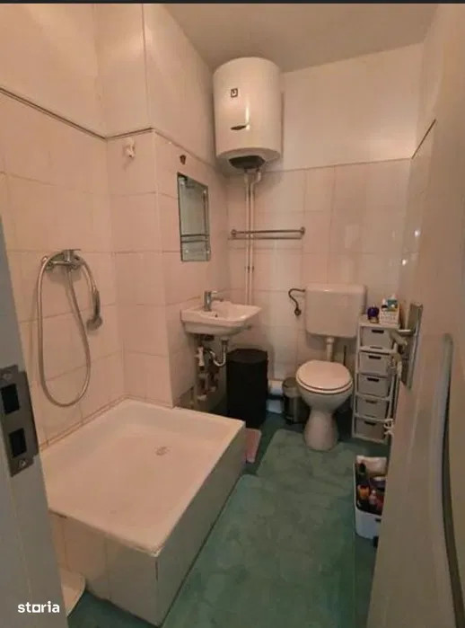 Vanzare apartament 4 camere Ion Mihalache