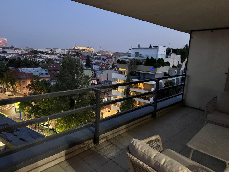 Invchiriere  2 camere zona Titulescu-Pta Victoriei