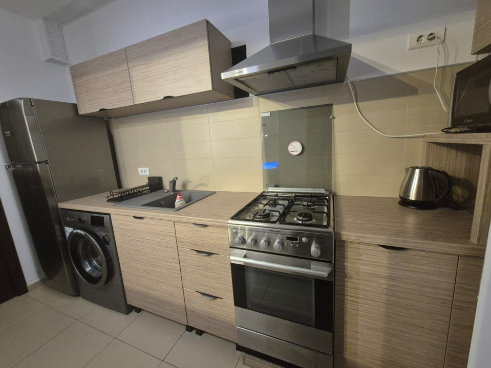 Invchiriere  2 camere zona Titulescu-Pta Victoriei