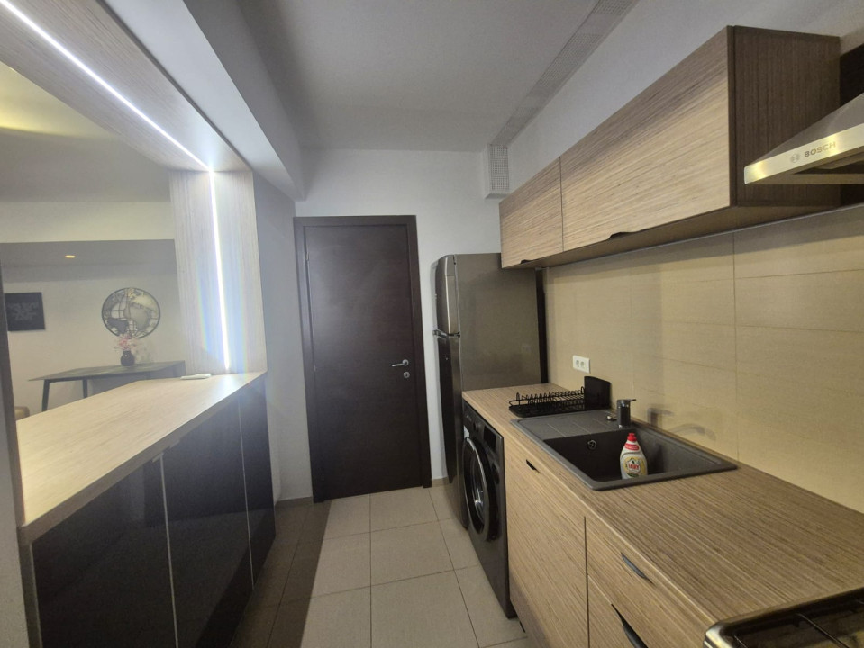 Invchiriere  2 camere zona Titulescu-Pta Victoriei