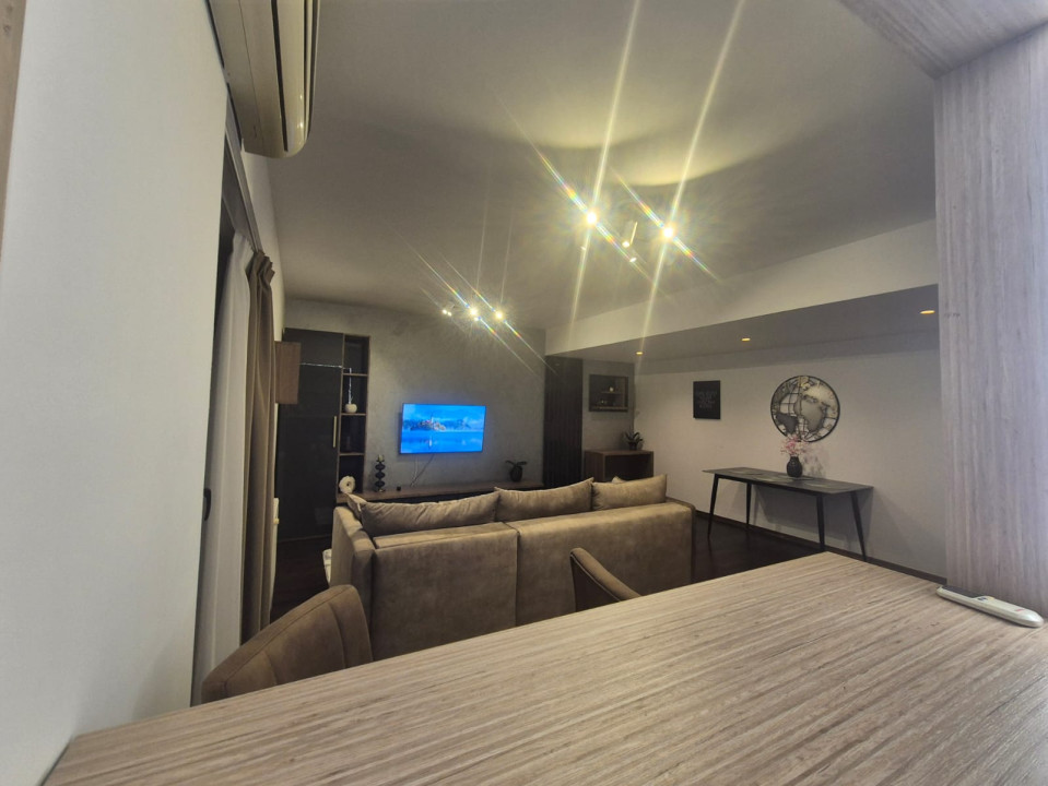 Invchiriere  2 camere zona Titulescu-Pta Victoriei