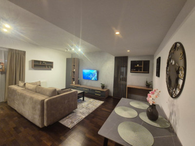 Invchiriere  2 camere zona Titulescu-Pta Victoriei