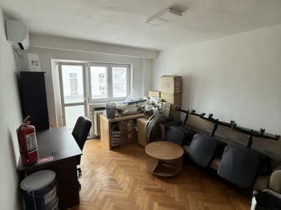 Vanzare garsoniera Militari - Politehnica