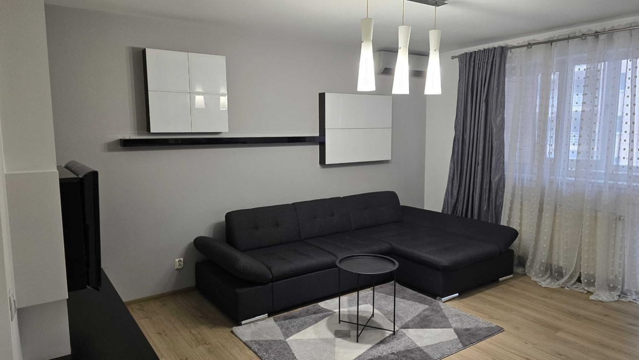 Inchiriere Apartament de 2 camere,  Confort Park, Rin Grand Hotel
