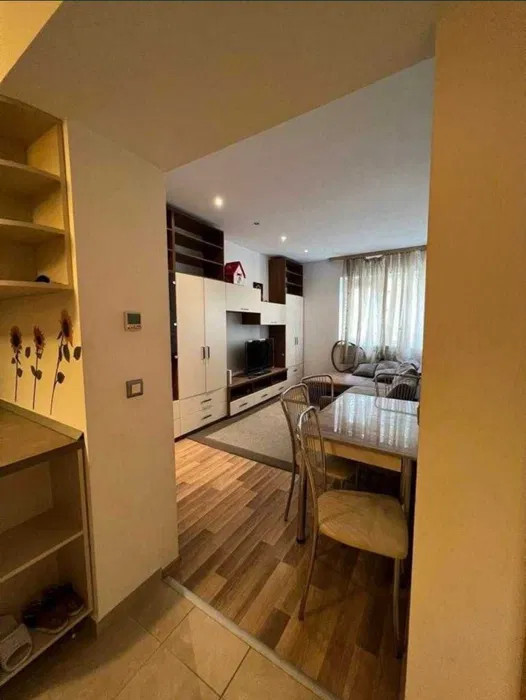 Inchiriere Apartament de 2 camere, Rin Grand Hotel