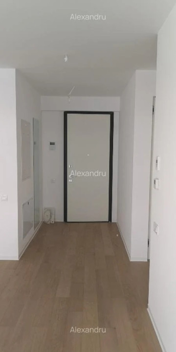 One Lake Club | Vedere Lac | Curte Interioara | Terasa 