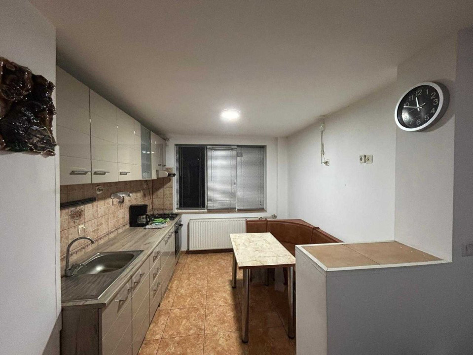 Vanzare Apartament de 3 camere, zona Pantelimon