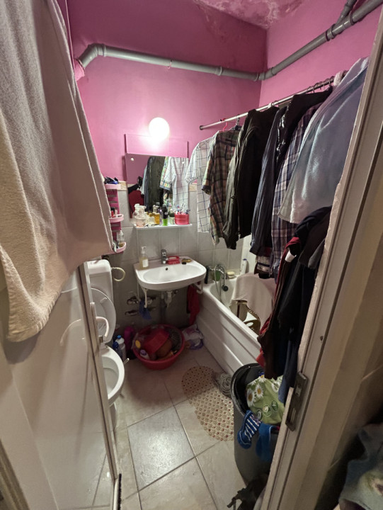 Vanzare garsoniera Cale Grivitei - Podul Grant