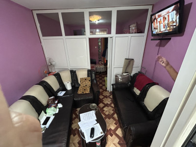 Vanzare garsoniera Cale Grivitei - Podul Grant