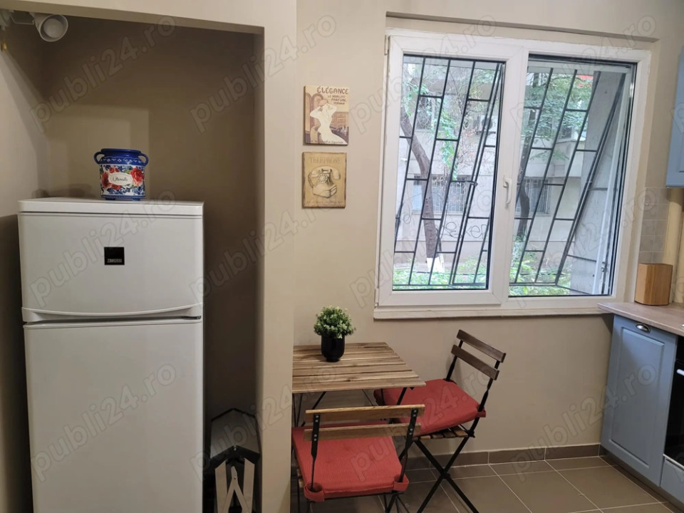Inchiriere Apartament de 2 camere, zona Domenii