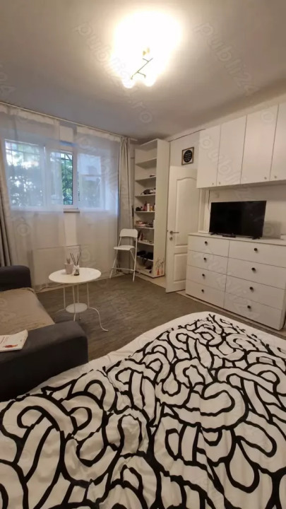 Vanzare Garsoniera, zona Romexpo, 1 Mai