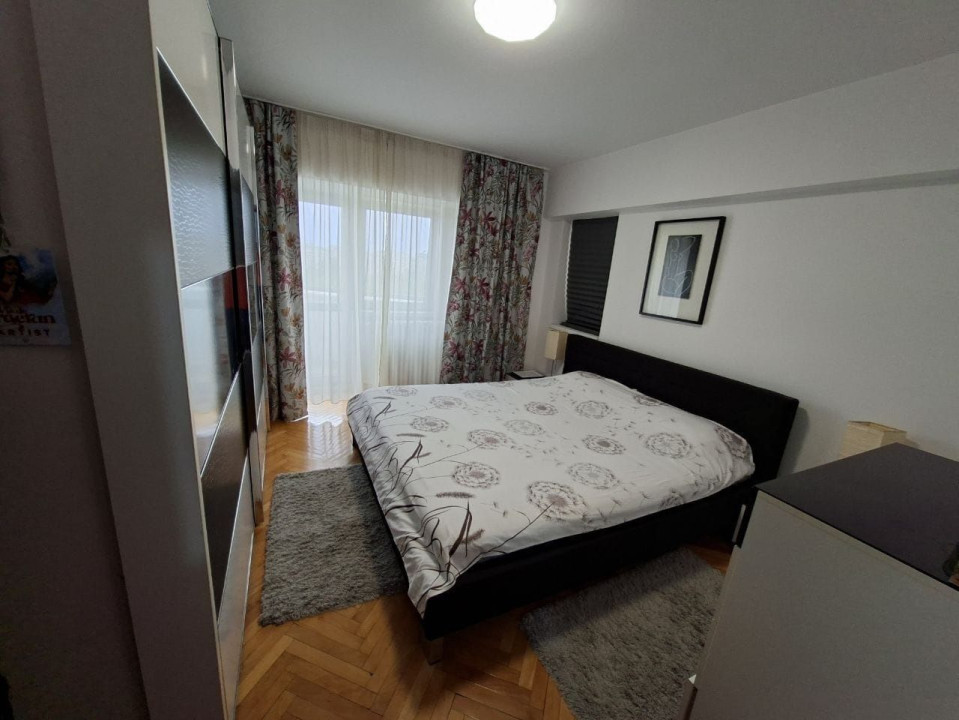 Inchiriere Apartament de 2 camere, zona Ultracentral