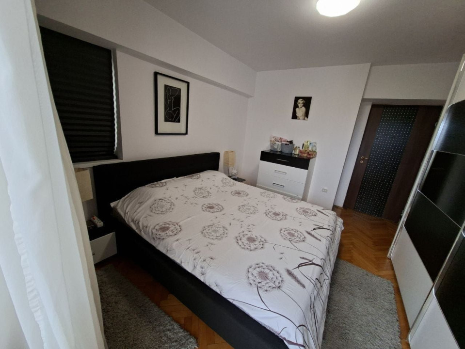 Inchiriere Apartament de 2 camere, zona Ultracentral