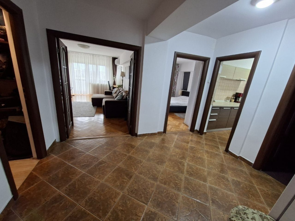 Inchiriere Apartament de 2 camere, zona Ultracentral