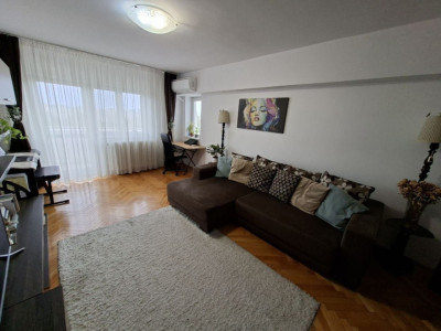Inchiriere Apartament de 2 camere, zona Ultracentral