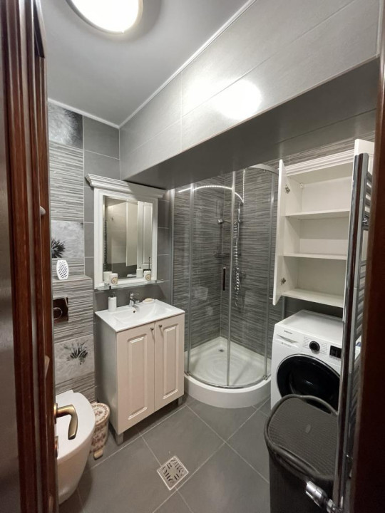 Inchiriere Apartament de 3 Camere, zona Piata Alba Iulia