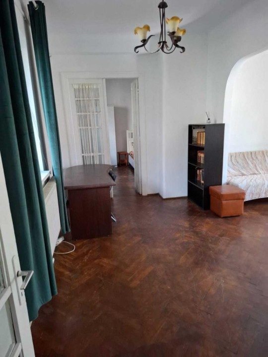 Închiriere apartament 2 camere, zona Cismigiu