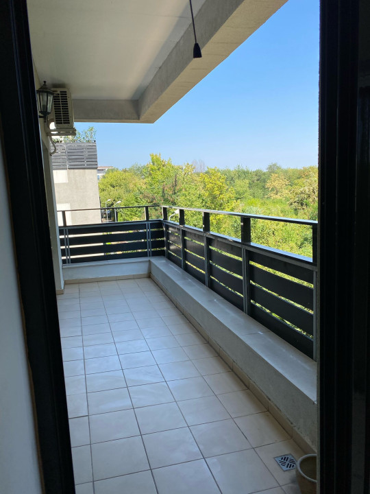 Închiriere apartament 3 camere, 2 locuri parcare - Natura Residence, Băneasa