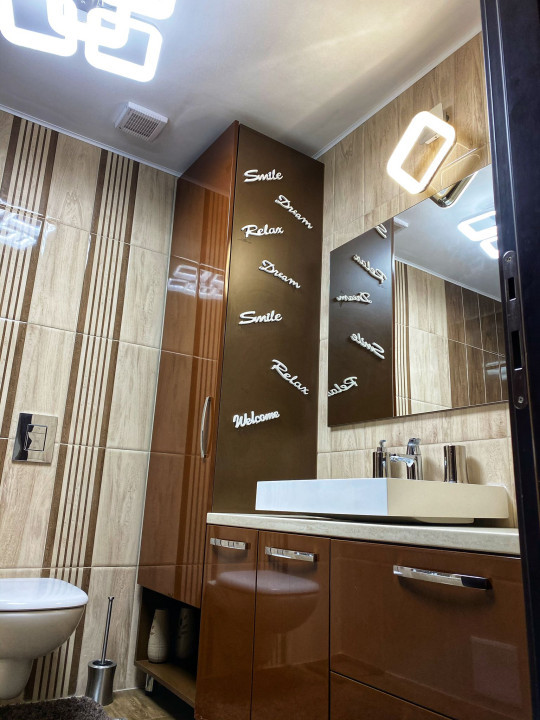 Închiriere apartament 3 camere, 2 locuri parcare - Natura Residence, Băneasa