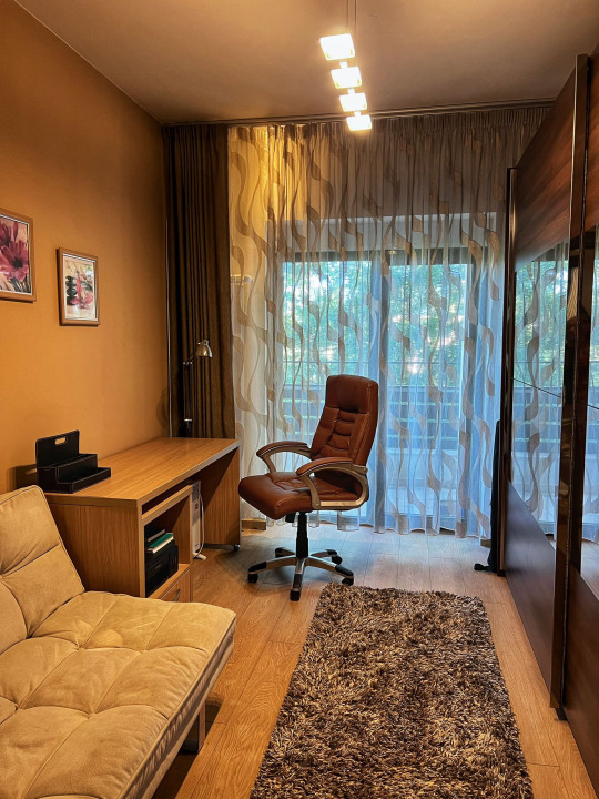 Închiriere apartament 3 camere, 2 locuri parcare - Natura Residence, Băneasa