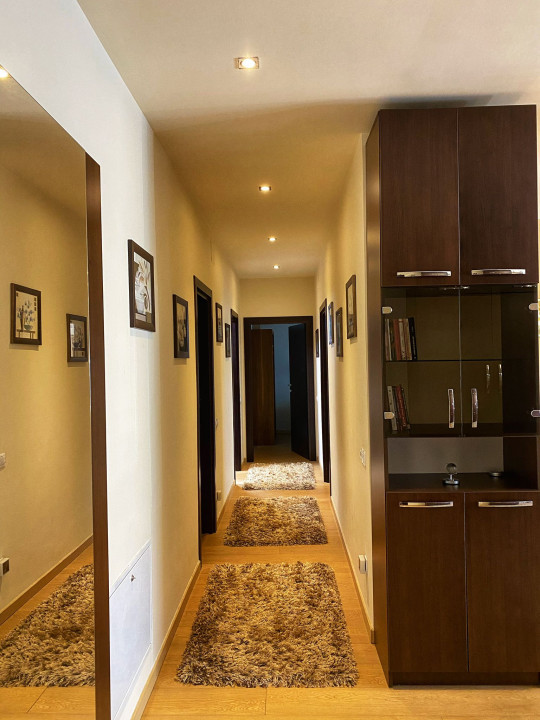 Închiriere apartament 3 camere, 2 locuri parcare - Natura Residence, Băneasa