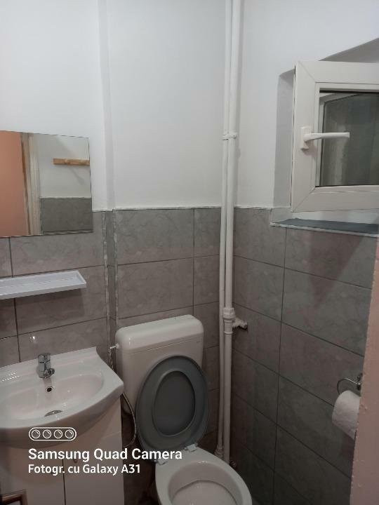 Închiriere apartament 3 camere, zona Turda