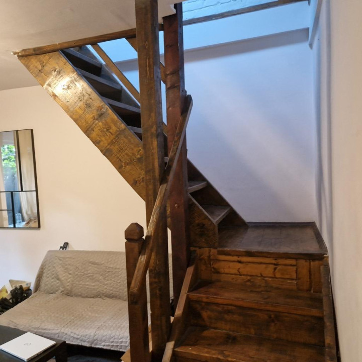 Inchiriere Apartament in Vila, parter+mansarda, zona Chibrit