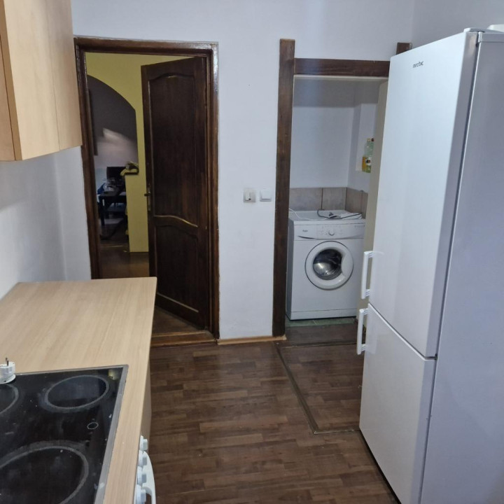 Inchiriere Apartament in Vila, parter+mansarda, zona Chibrit