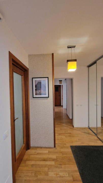 Vanzare Apartament de 3 camere, zona Arena Nationala, Mega Mall