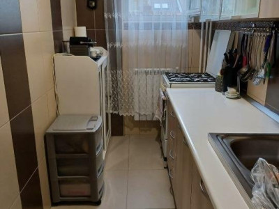 Vanzare garsoniera zona Banu Manta