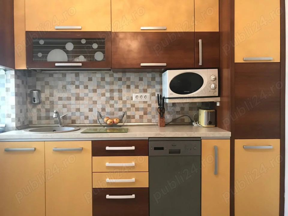 Vanzare apartament 3 camere Baneasa