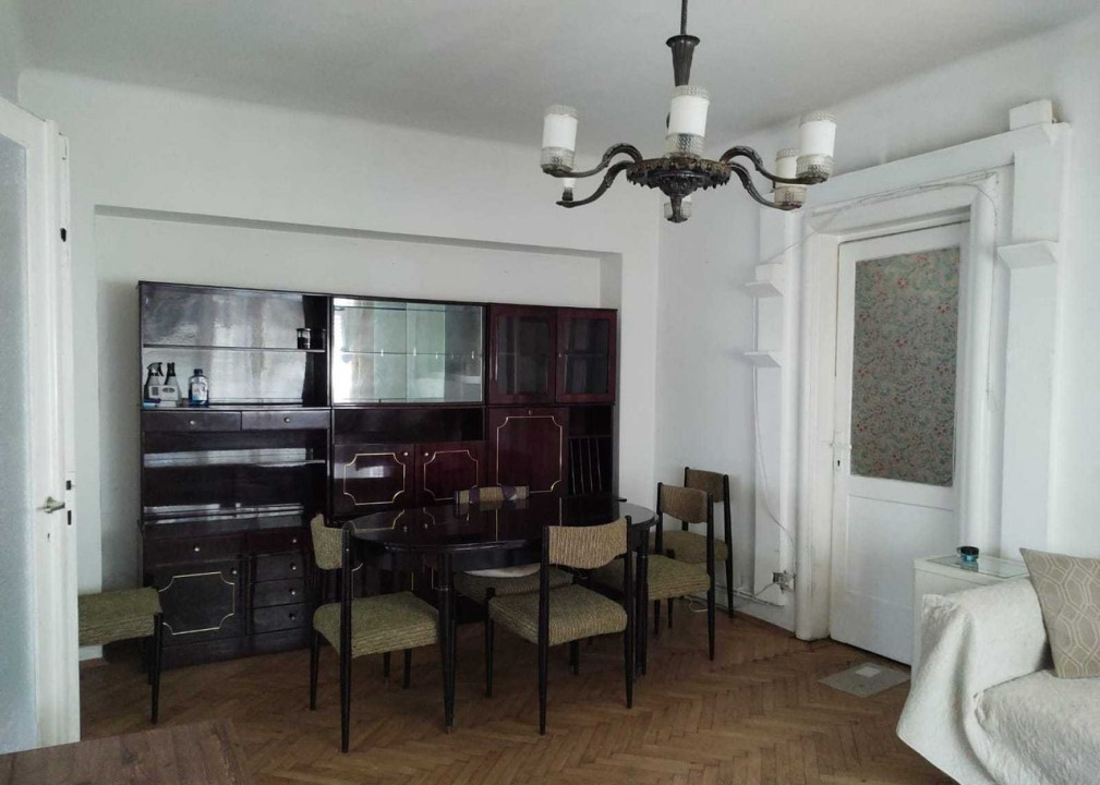 Vanzare 3 camere Chibrit