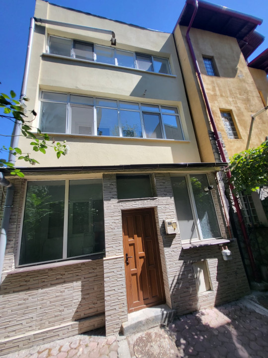 Vanzare casa Universitate- P-ta Rosetti 