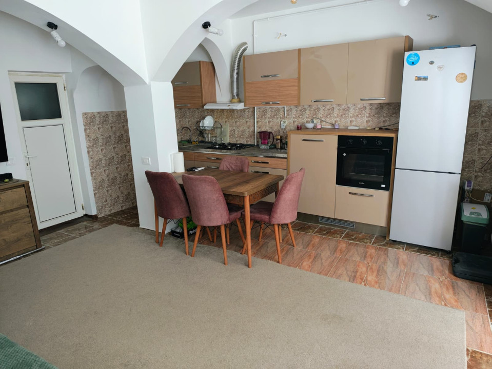 Vanzare casa Universitate- P-ta Rosetti 