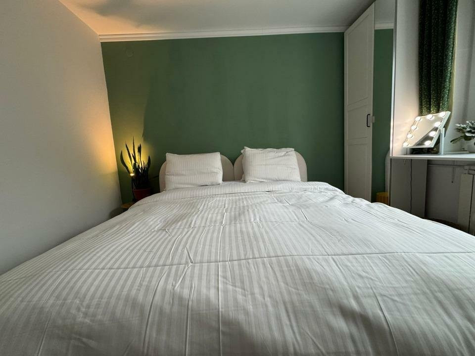 Vanzare apartament 3 camere Crangasi