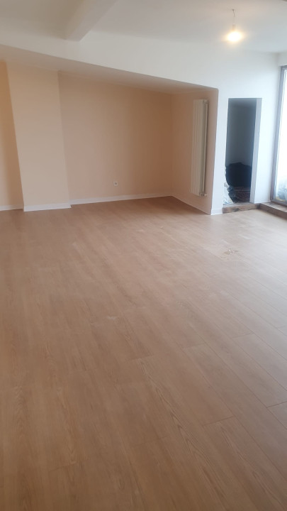 Vanzare apartament 3 camere Eminescu