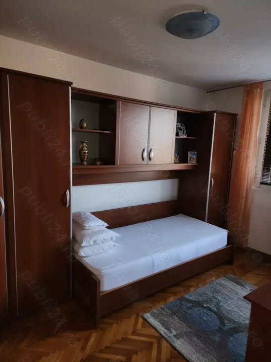 Vânzare apartament de 2 camere, zona Domenii