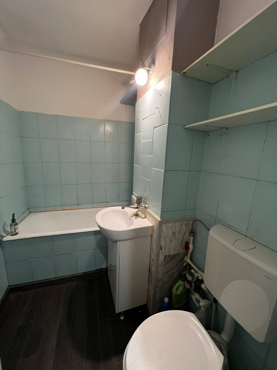 Garsoniera metrou DRISTOR